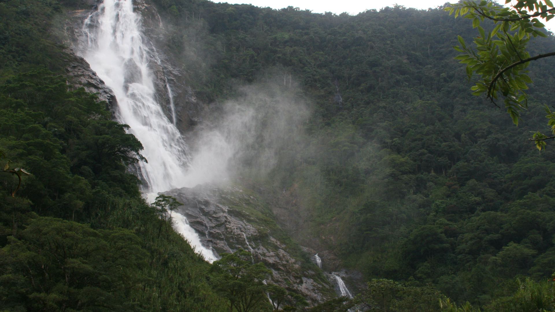 Guadalupe Falls Day Trip Go Explore Colombia